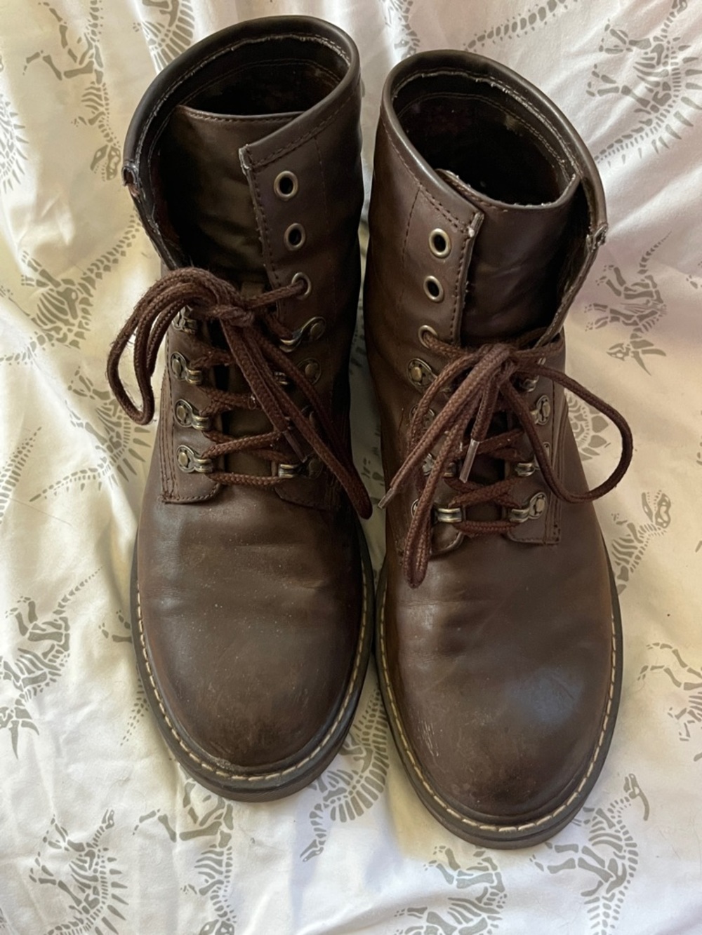 Women’s Brown Leather Lace-Up Boots